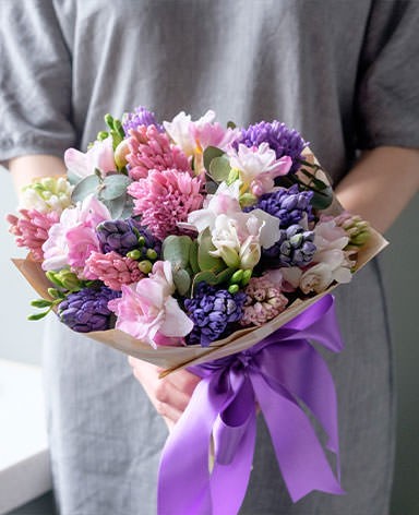 Бесплатная доставка цветов в Чусовом